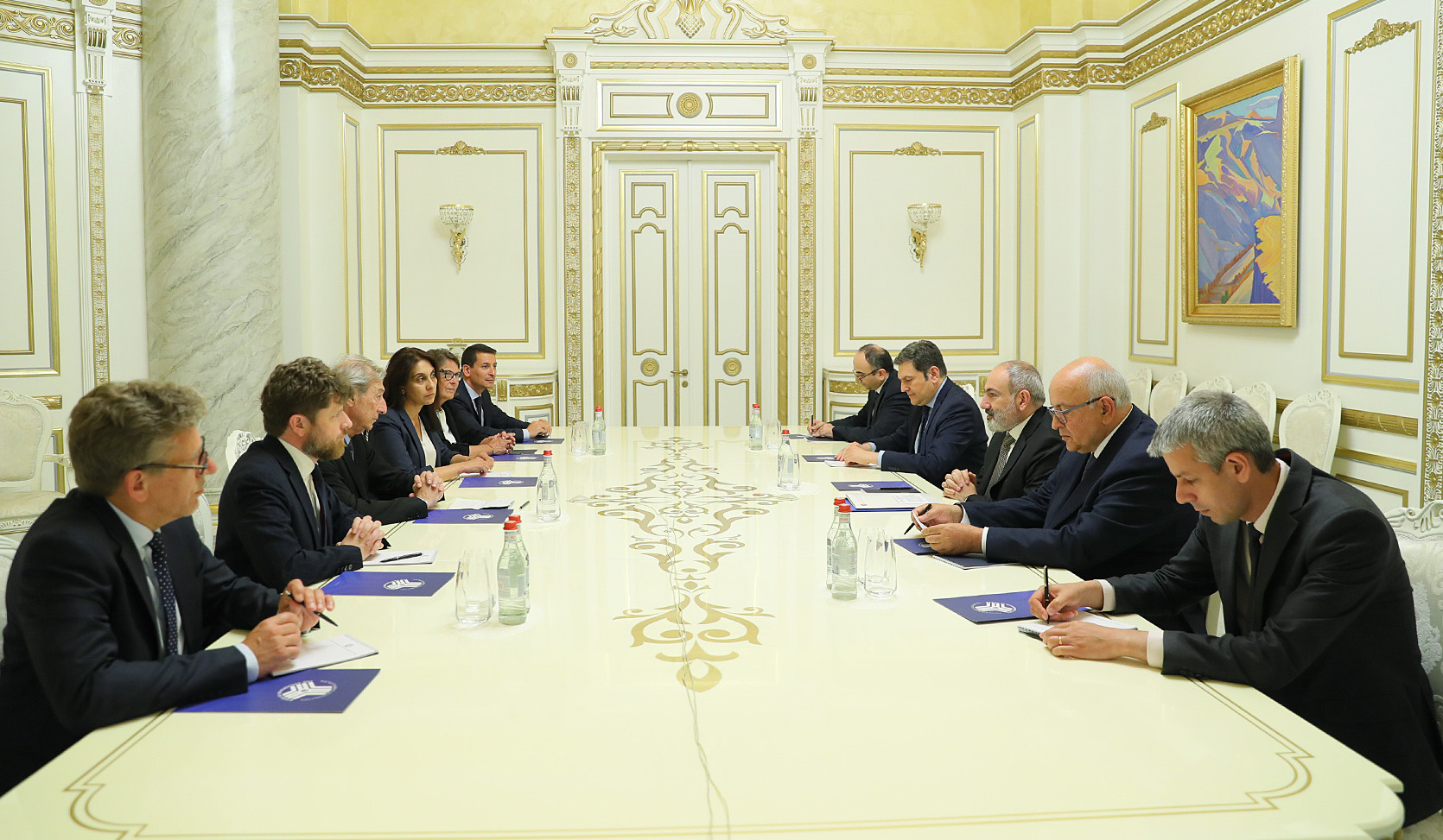 France is one of our primary partners: Pashinyan received delegation led by Georges Siffredi