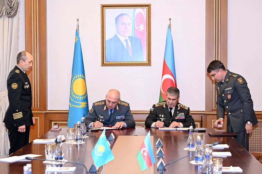 Kazakhstan and Azerbaijan signed intergovernmental agreement on military cooperation