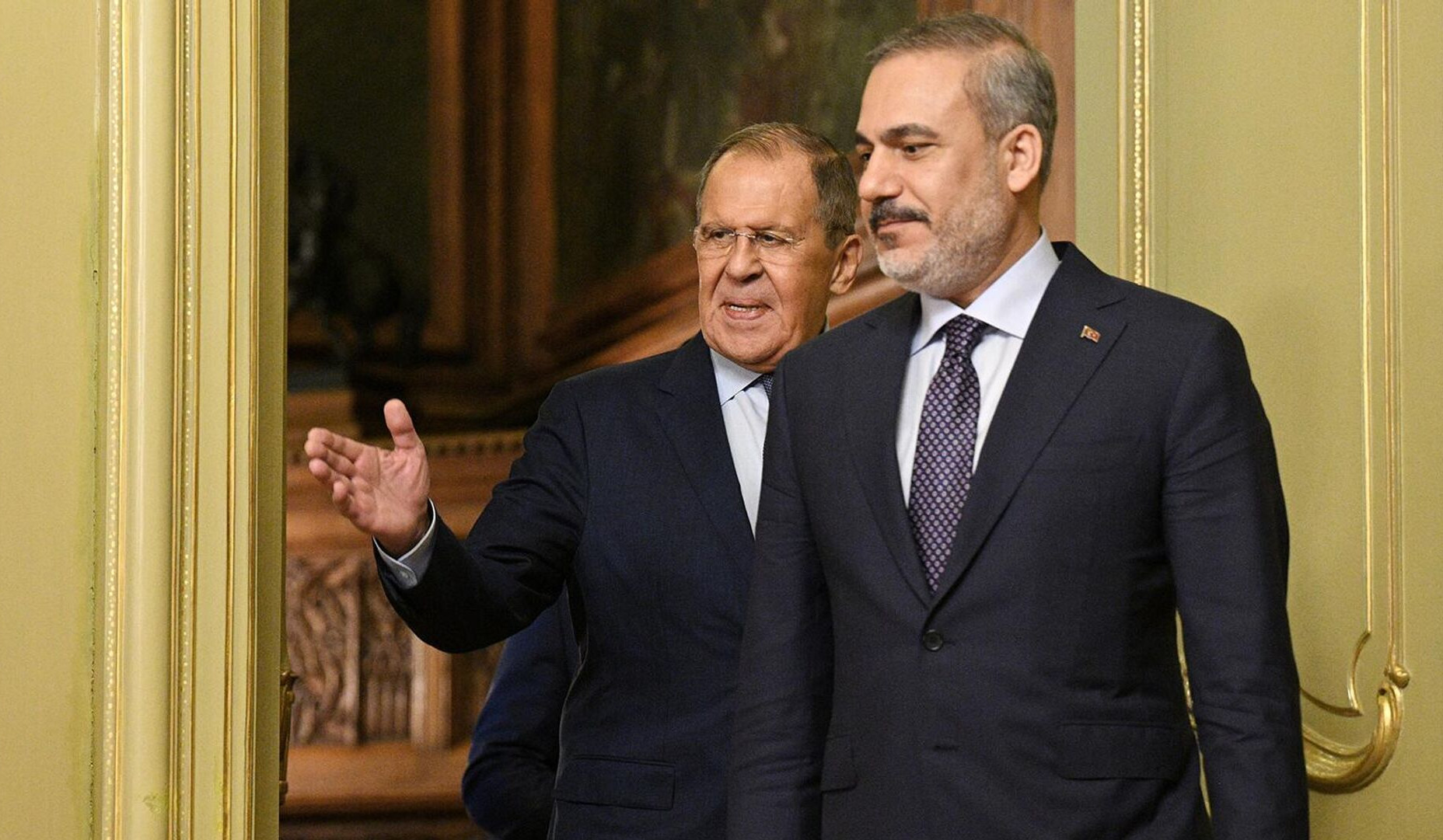 Lavrov holds talks with Turkish counterpart