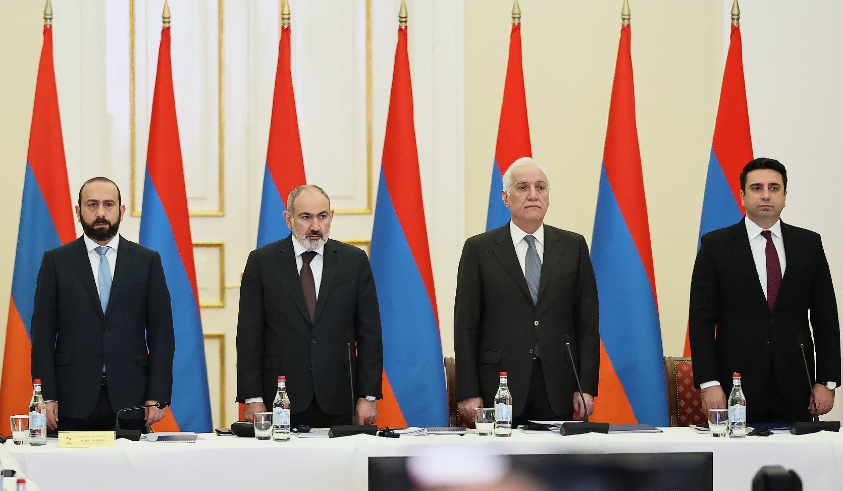Премьер-министр Пашинян принял участие в заседании совета попечителей Всеармянского фонда “Айастан”