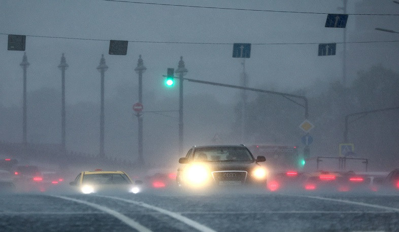 Severe weather hits Moscow