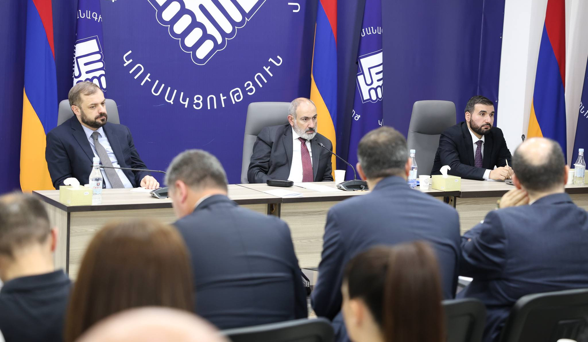 ՔՊ նախաձեռնող խմբի նիստում քննարկվել են արտաքին քաղաքականությանը և բարեփոխումների օրակարգին վերաբերող հարցեր