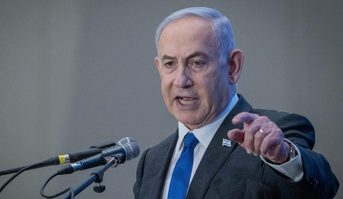 Israeli PM says intense fight to end in Gaza, Hamas criticizes Israel's duplicity