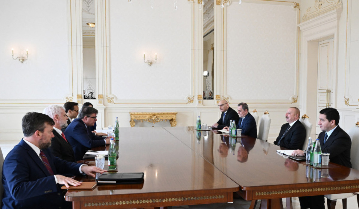 At meeting with Aliyev, O'Brien emphasized US commitment to promote peace agenda in region
