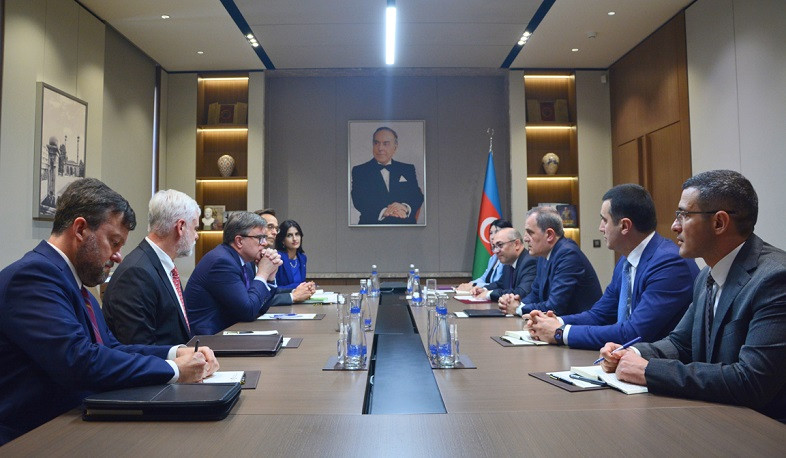 Байрамов и О'Брайен обсудили мирный процесс между Арменией и Азербайджаном