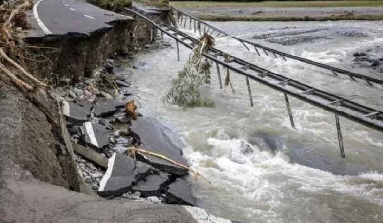 Շվեյցարիայում և Իտալիայում հորդառատ անձրևներ ու ջրհեղեղներ են, կան զոհեր