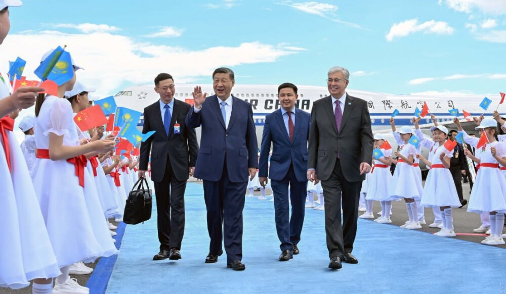 Xi arrives in Astana for SCO summit, state visit