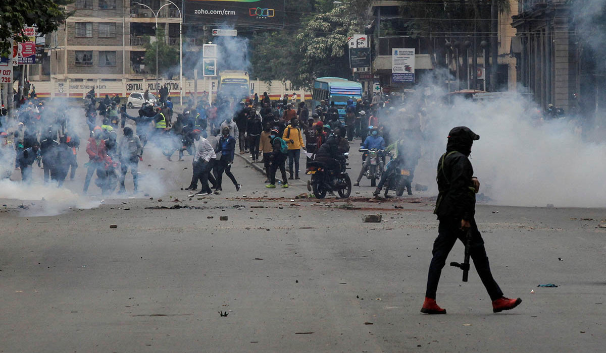 Violence breaks out again in Nairobi after call for more demonstrations