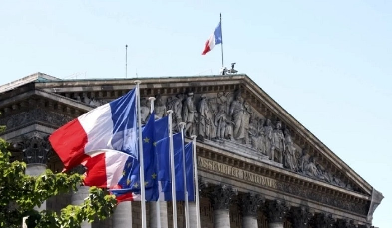Ֆրանսիայում ընտրապայքարից ավելի քան 200 թեկնածու է դուրս եկել