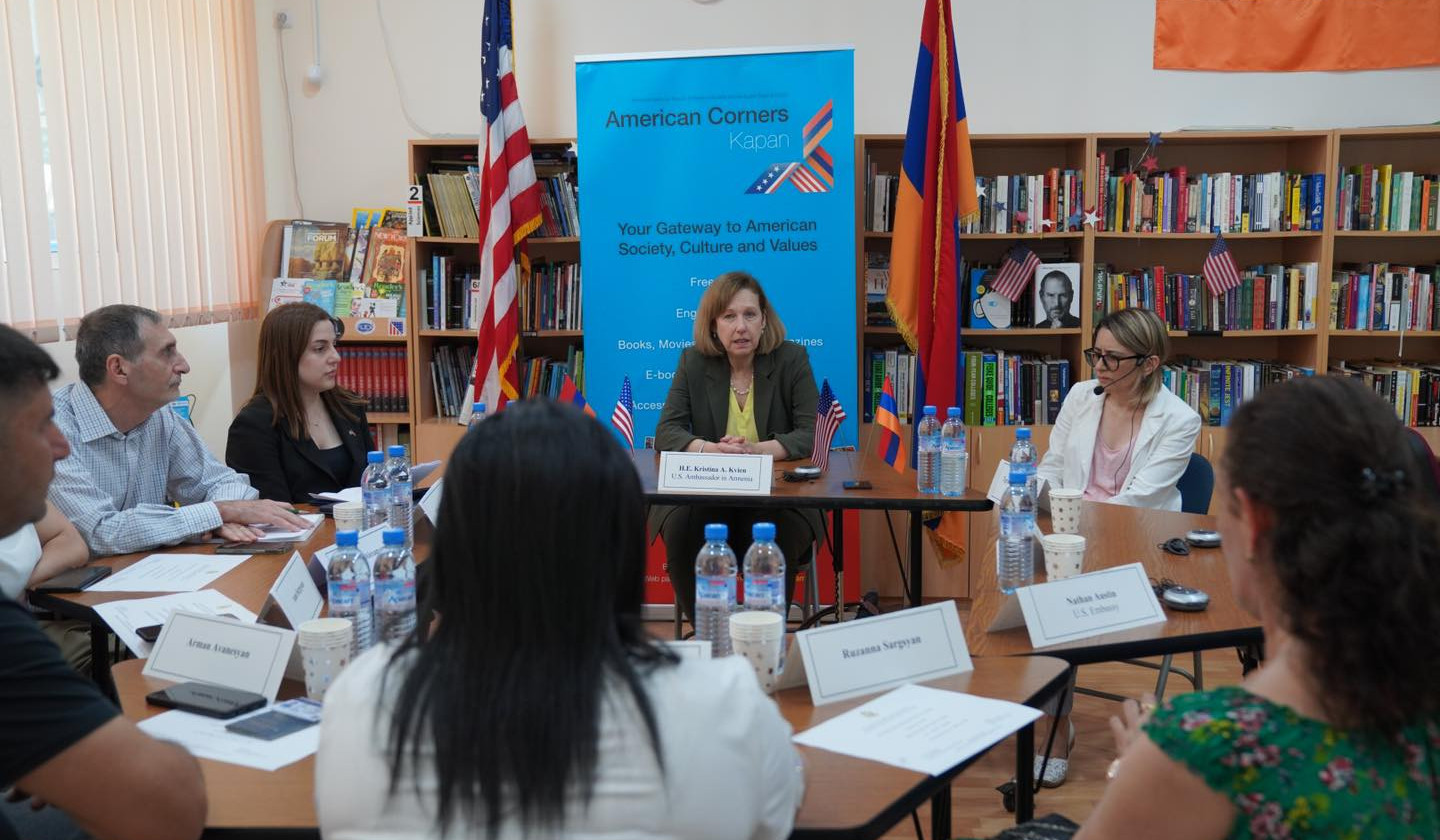 US Ambassador met displaced people from Nagorno-Karabakh in Kapan