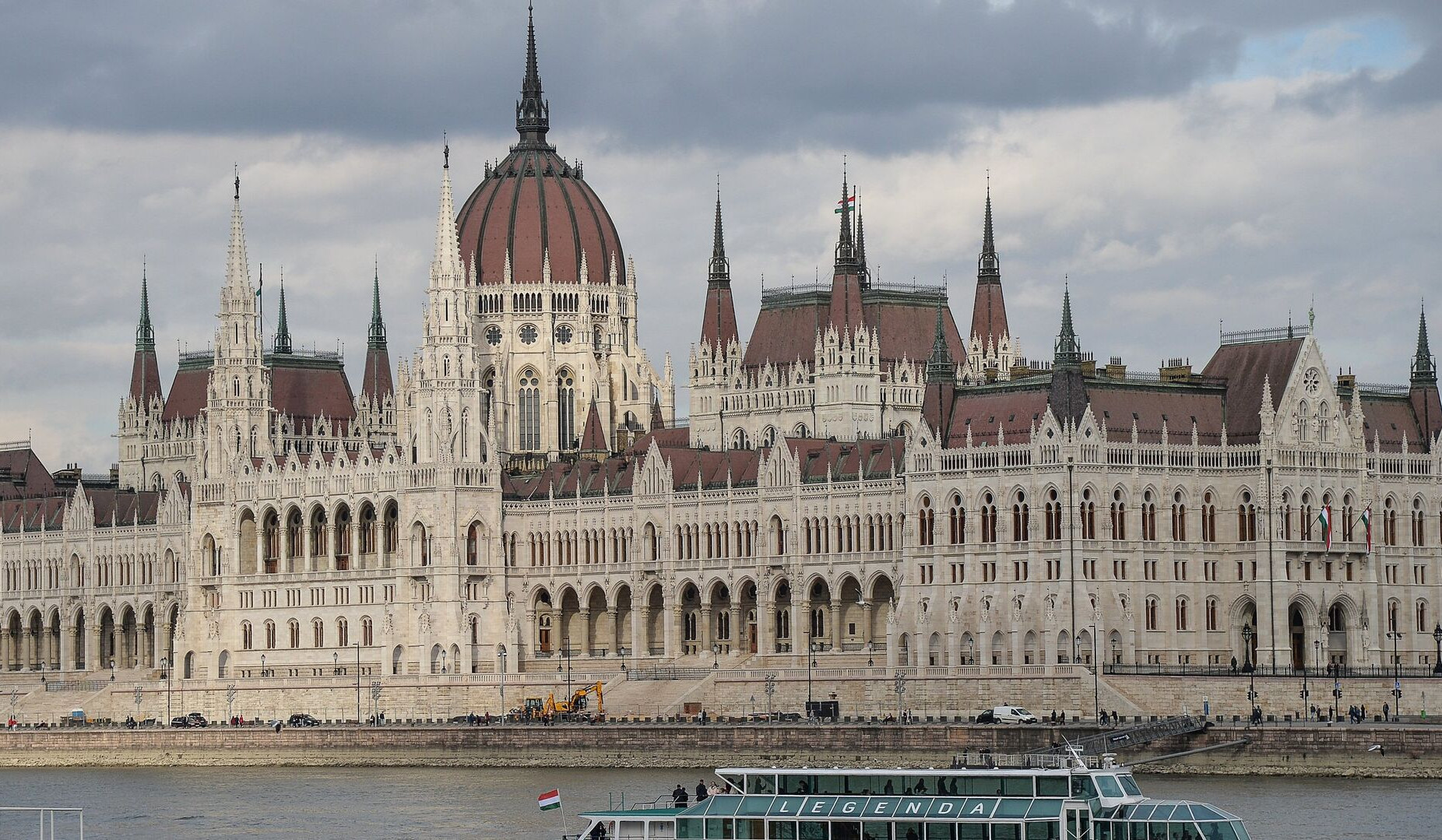 Hungary borrowed 1 billion euros from three Chinese banks in spring of 2024: Politico