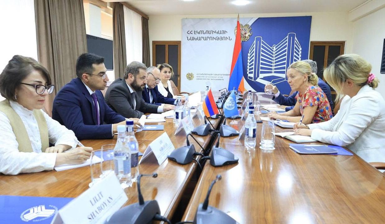 Gevorg Papoyan and Francoise Jacob discussed projects implemented in field of economy