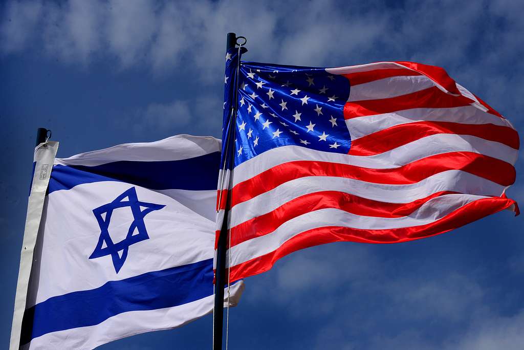 U.S., Israeli defense chiefs discuss situation in Middle East