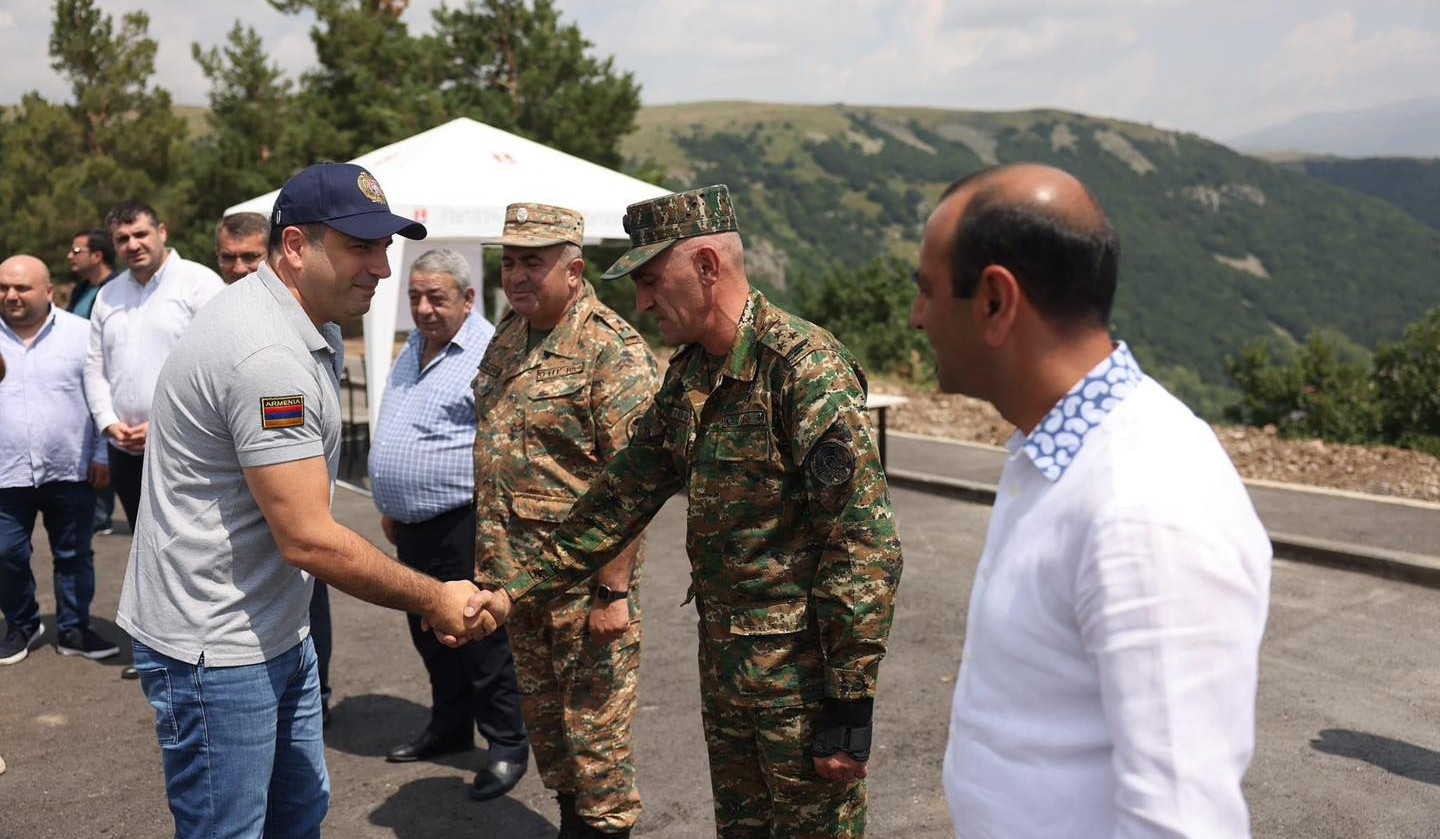 Alen Simonyan Cermuka səfər edib, Ermənistan-Azərbaycan sərhədindəki vəziyyətlə tanış olub