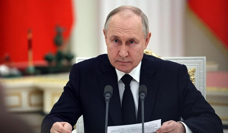 Putin holds security team meeting on situation in Kursk