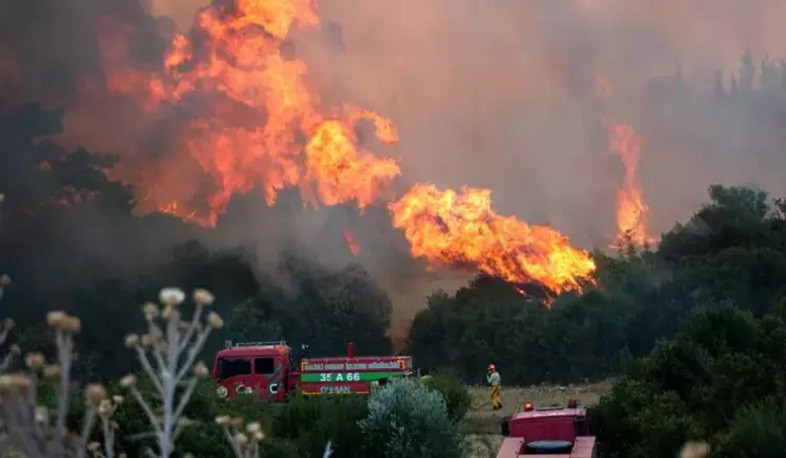 Wildfires rage in Turkey