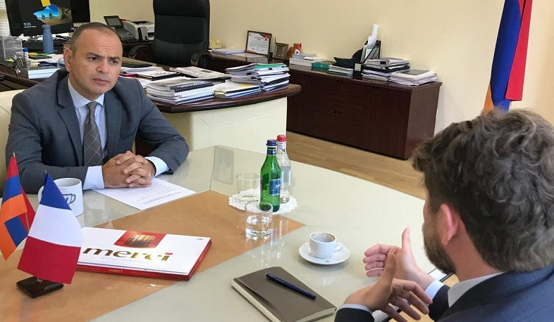 Olivier Decottignies met with High Commissioner of Diaspora Affairs, Zareh Sinanyan