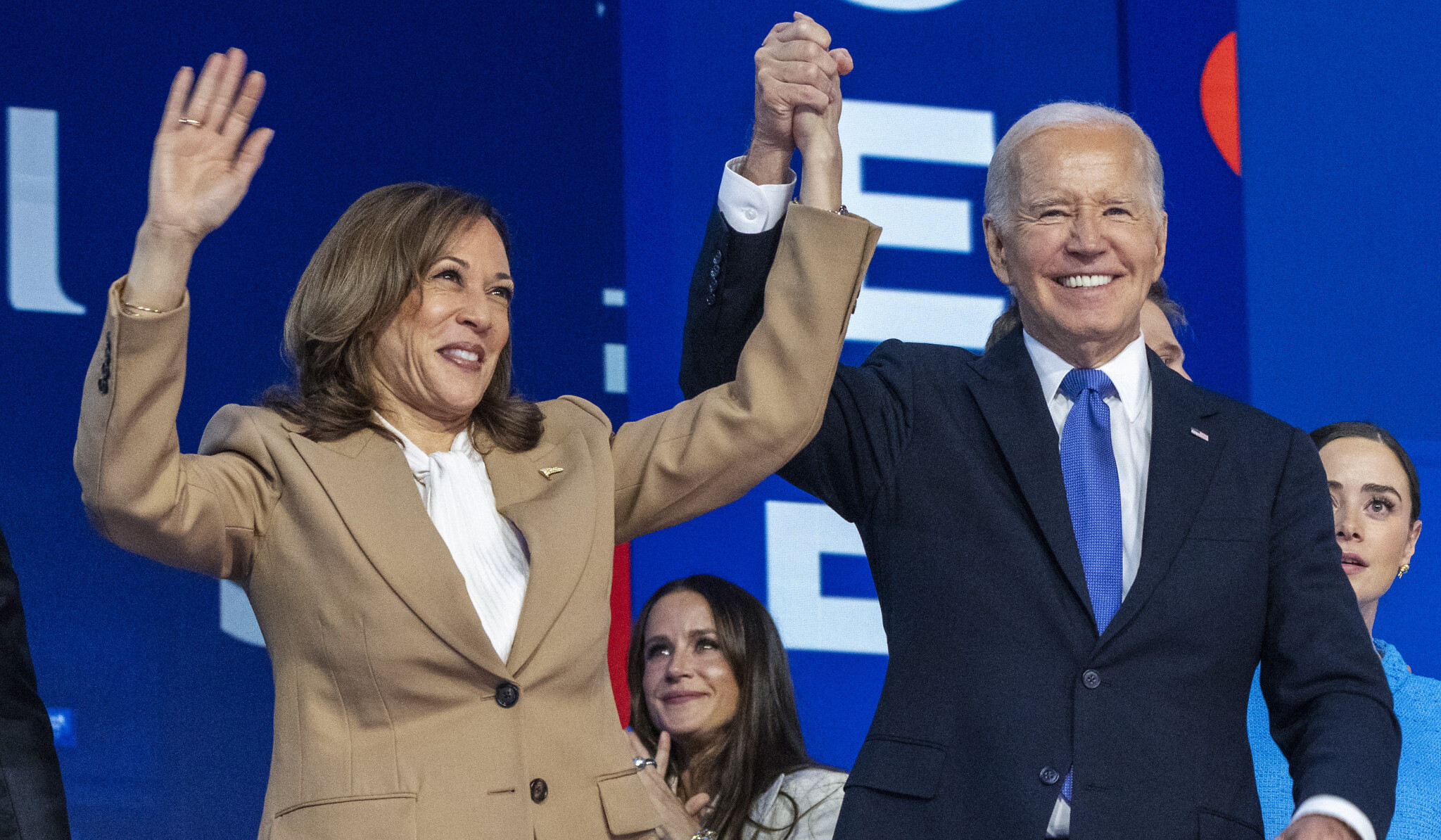 U.S. Democratic National Convention kicks off in Chicago