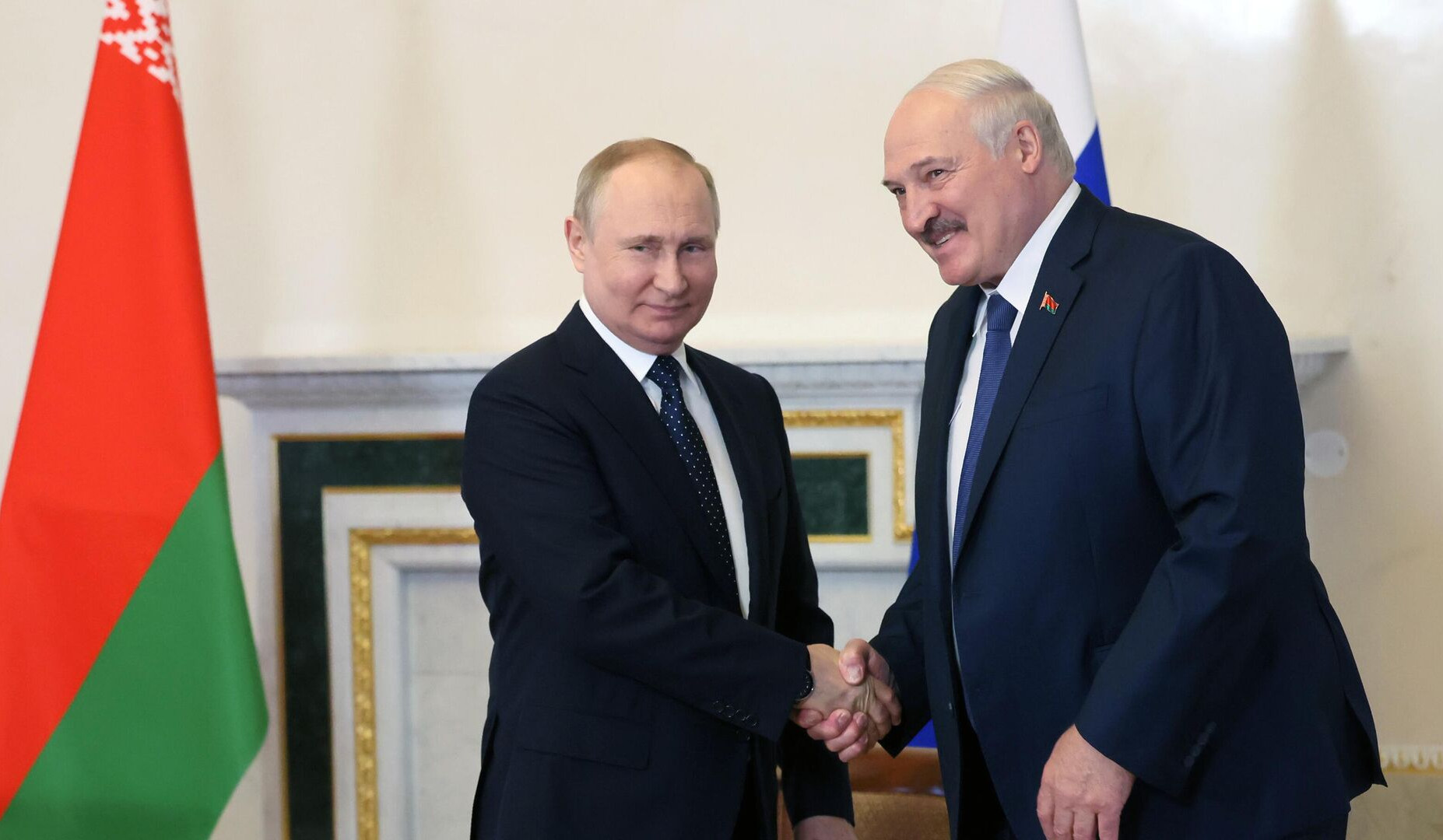 Putin awarded Lukashenko with Russia’s highest award