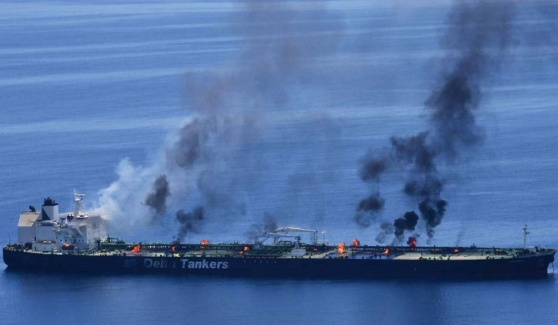 Salvage operation for oil tanker in Red Sea not safe, EU mission says