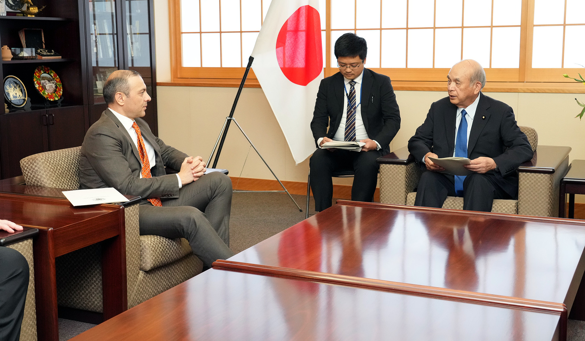 Armen Grigoryan and State Minister for Foreign Affairs of Japan discussed possibilities of developing bilateral relations between two countries