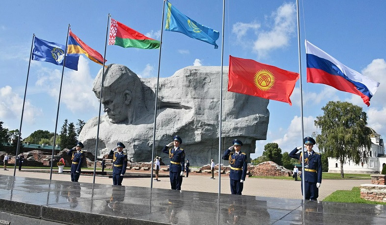 Москва не согласна с премьер-министром Армении Николом Пашиняном в его оценке ОДКБ: Песков