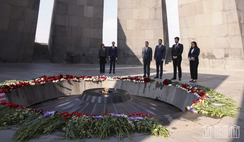 Andorra parlamentinin sədrinin rəhbərlik etdiyi nümayəndə heyəti Tsitsernakaberd memorialını ziyarət edib