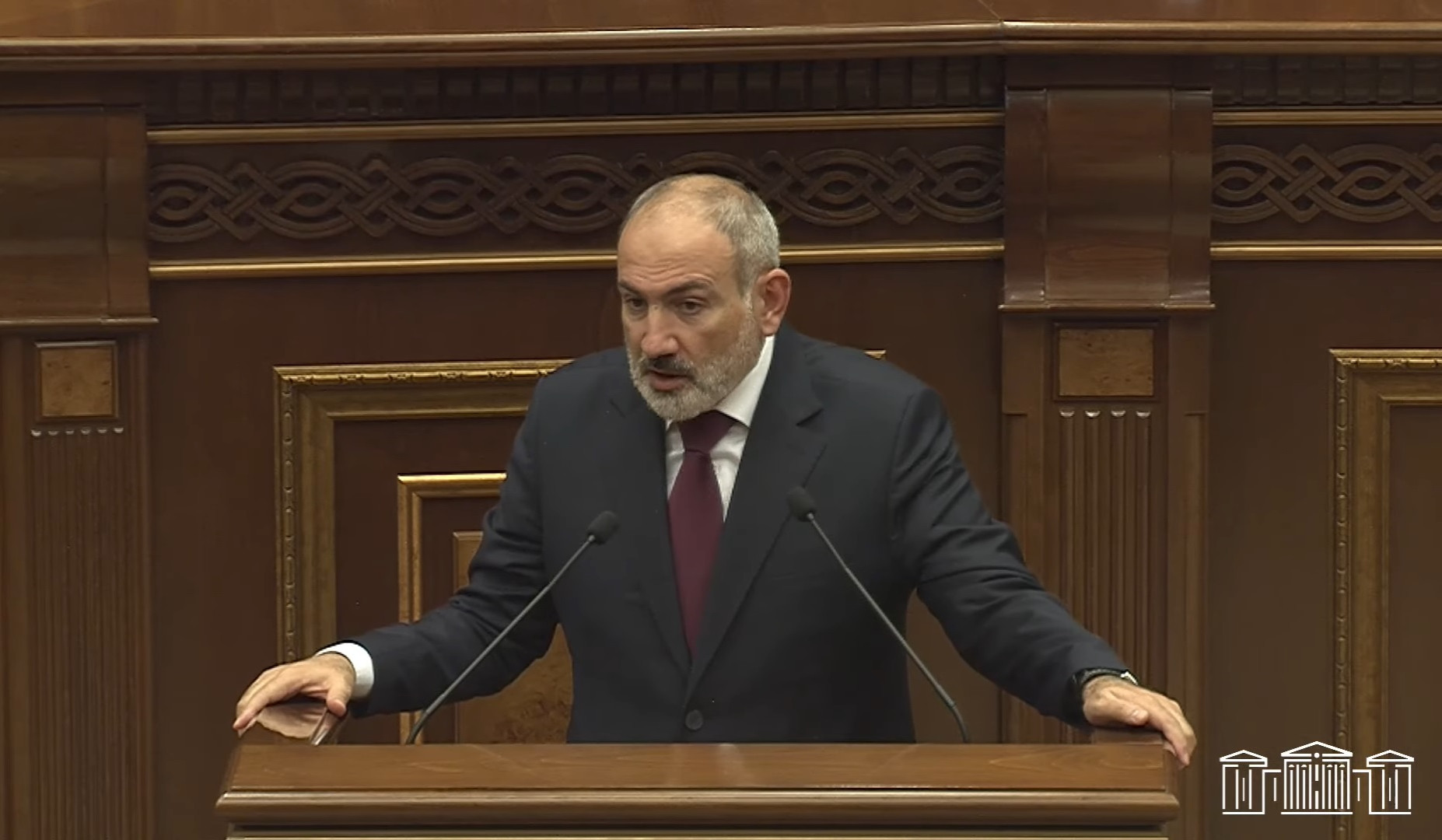 Fact that Azerbaijan brings new topics to field means that it is not very inclined to sign a peace treaty: Pashinyan