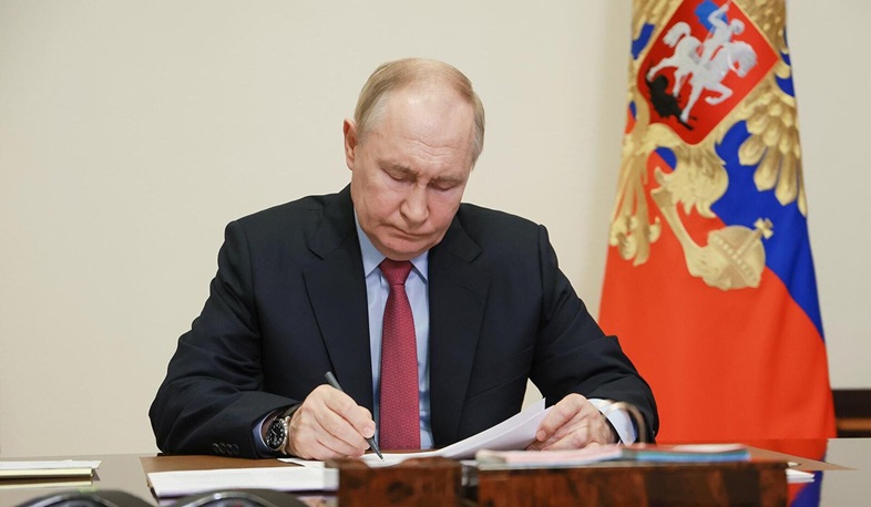 Putin by his decree expands list of Georgian citizens entering Russia without visas, Interfax