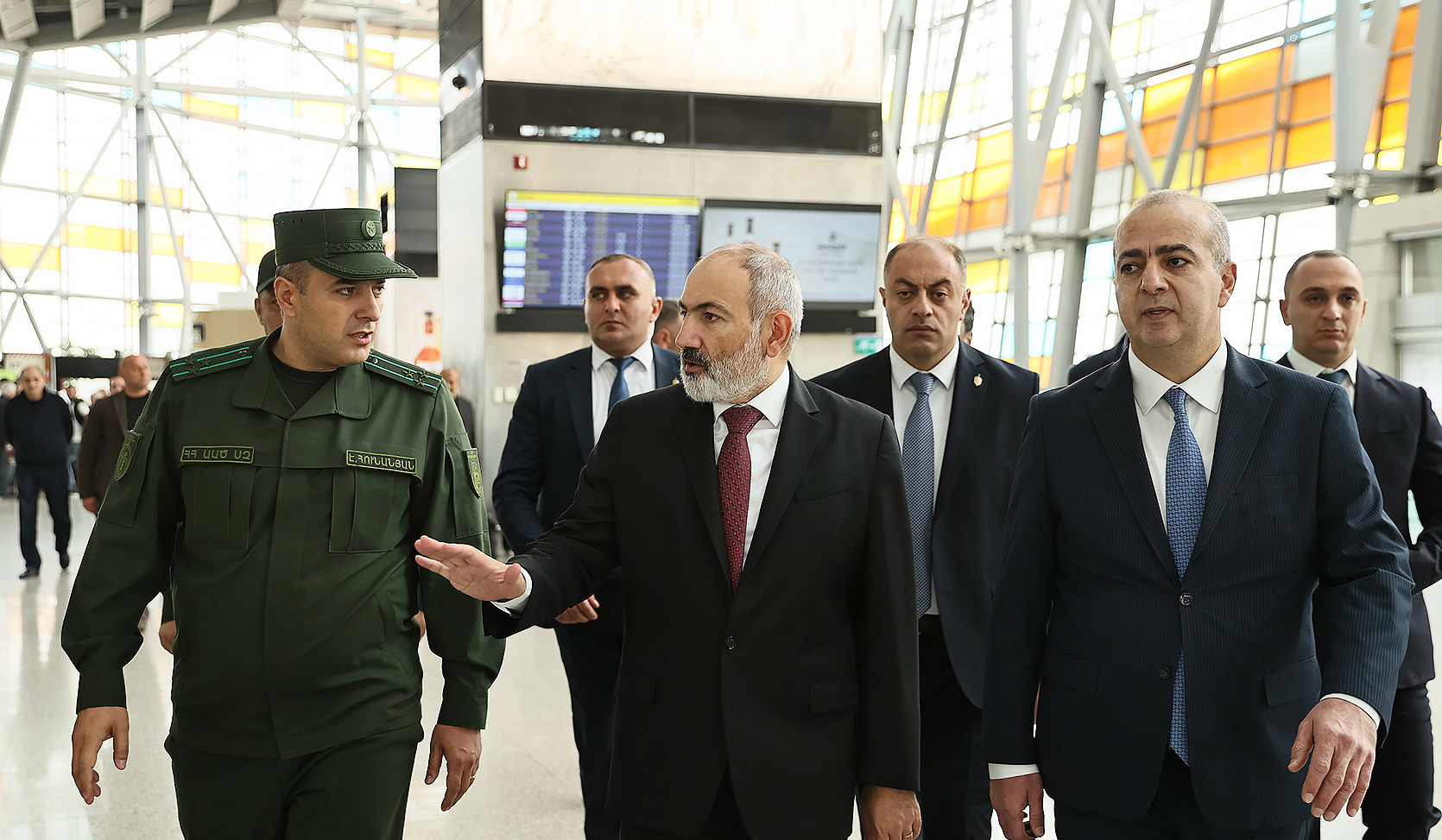 Prime Minister got acquainted with activities of Border Guard Service at Zvartnots airport