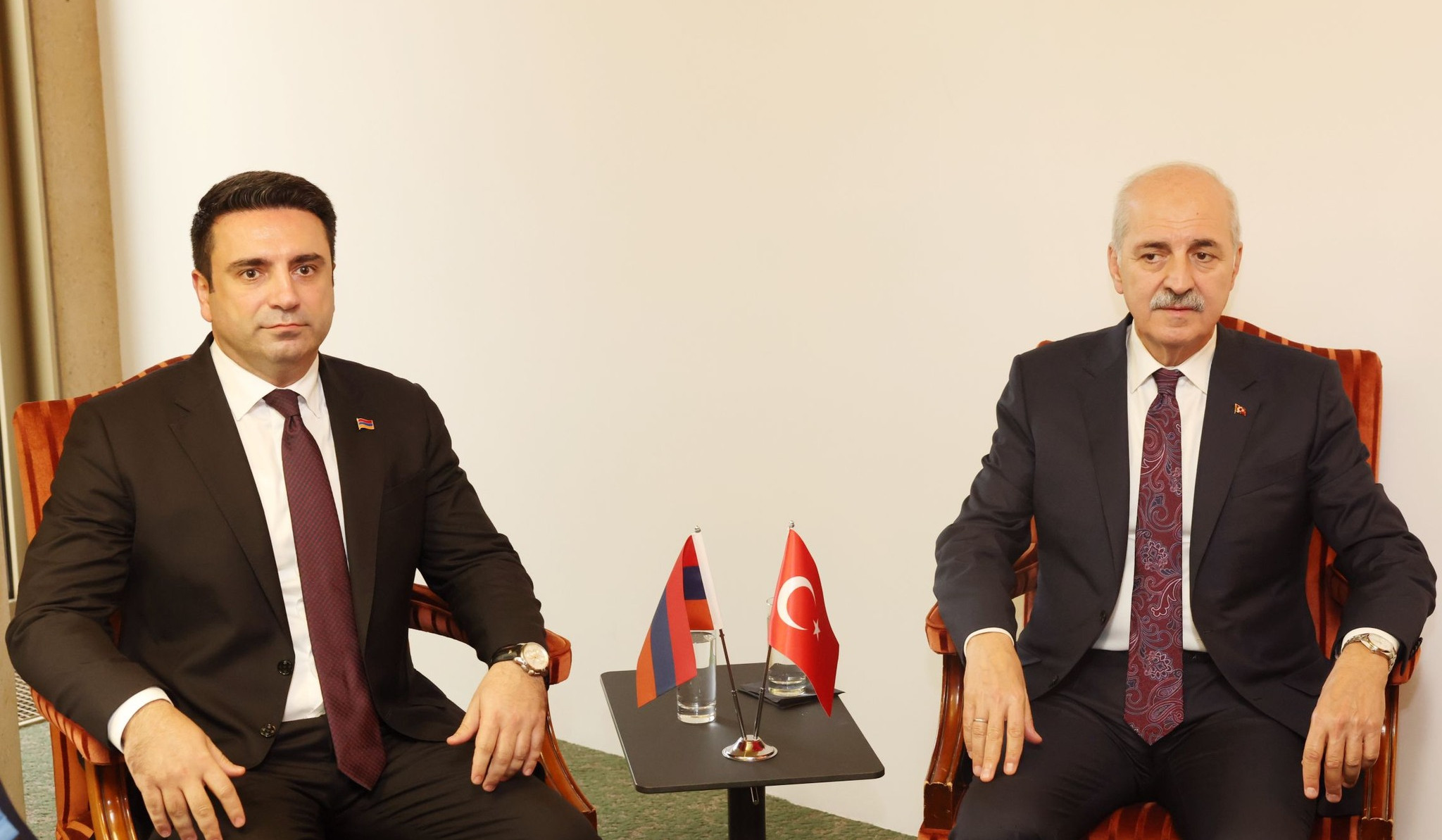 Meeting between Alen Simonyan and President of Grand National Assembly of Turkey kicked off