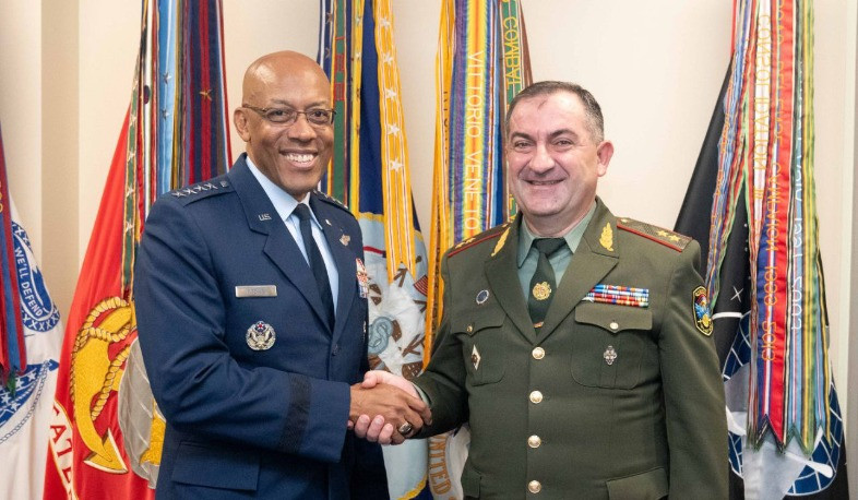 U.S. reaffirmed its commitment to supporting ongoing transformation and reforms of Armed Forces of Armenia