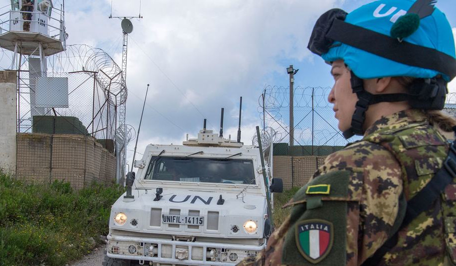 UN peacekeepers withdraw from post in Lebanon under Israeli fire