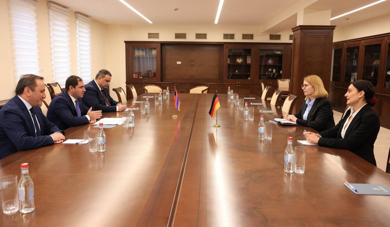 Papikyan and Claudia Busch discussed issues related to Armenia-Germany cooperation programs in field of defense