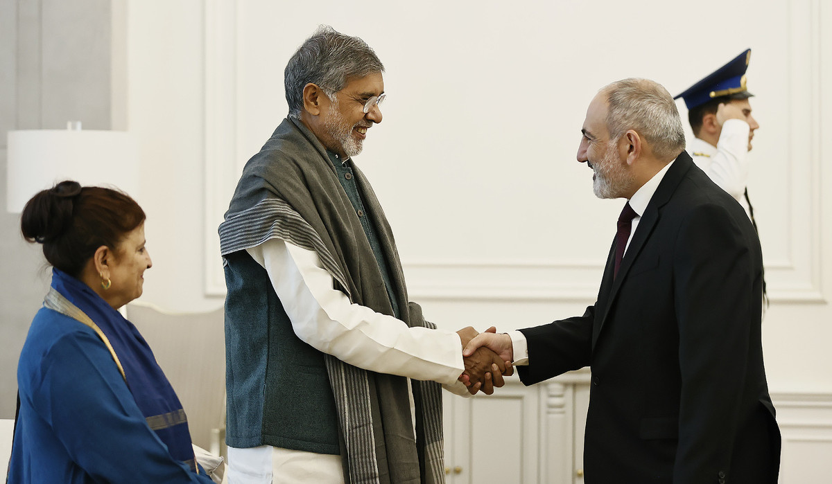 Prime Minister receives Nobel Peace Prize laureate Kailash Satyarthi