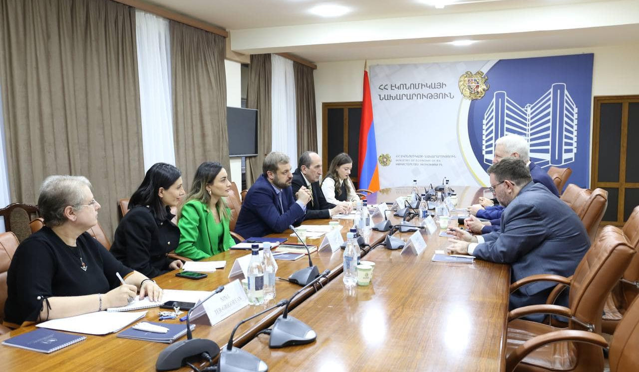 Ձեր աջակցությամբ կարող ենք քայլ առաջ կատարել զարգացող և ներառական տնտեսություն կառուցելու ուղղությամբ. Պապոյանը՝ Քեննեթ Էնջելին