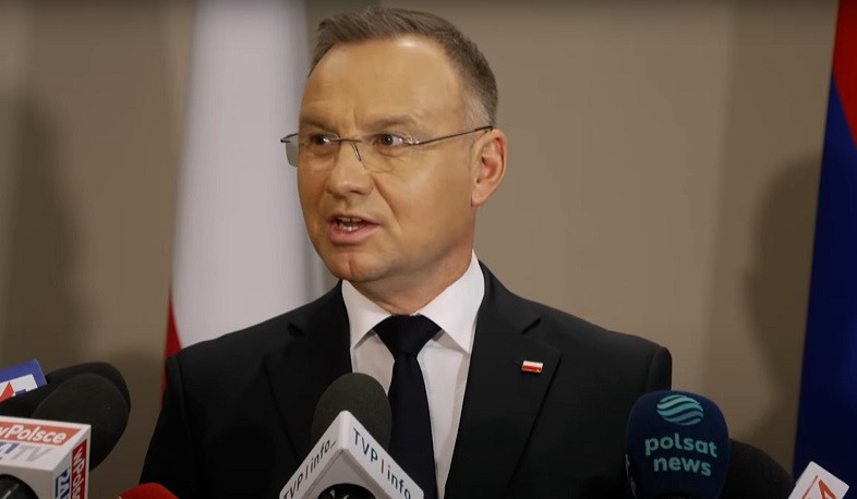 Polşa Aİ-nin Ermənistandakı missiyasındakı nümayəndələrinin sayını artırmağı düşünür: Duda