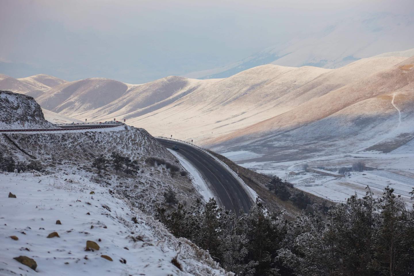 Աշոցքից դեպի Բավրա ճանապարհահատվածում տեղ-տեղ բուք է