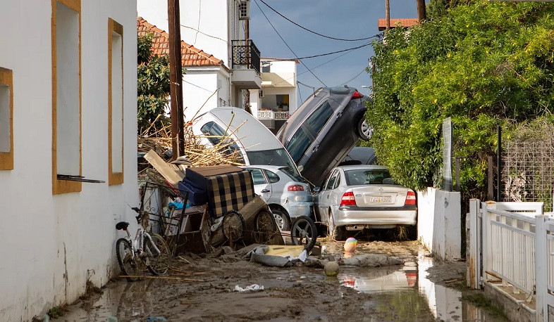 Casualties and destruction in Greece due to Storm Bora