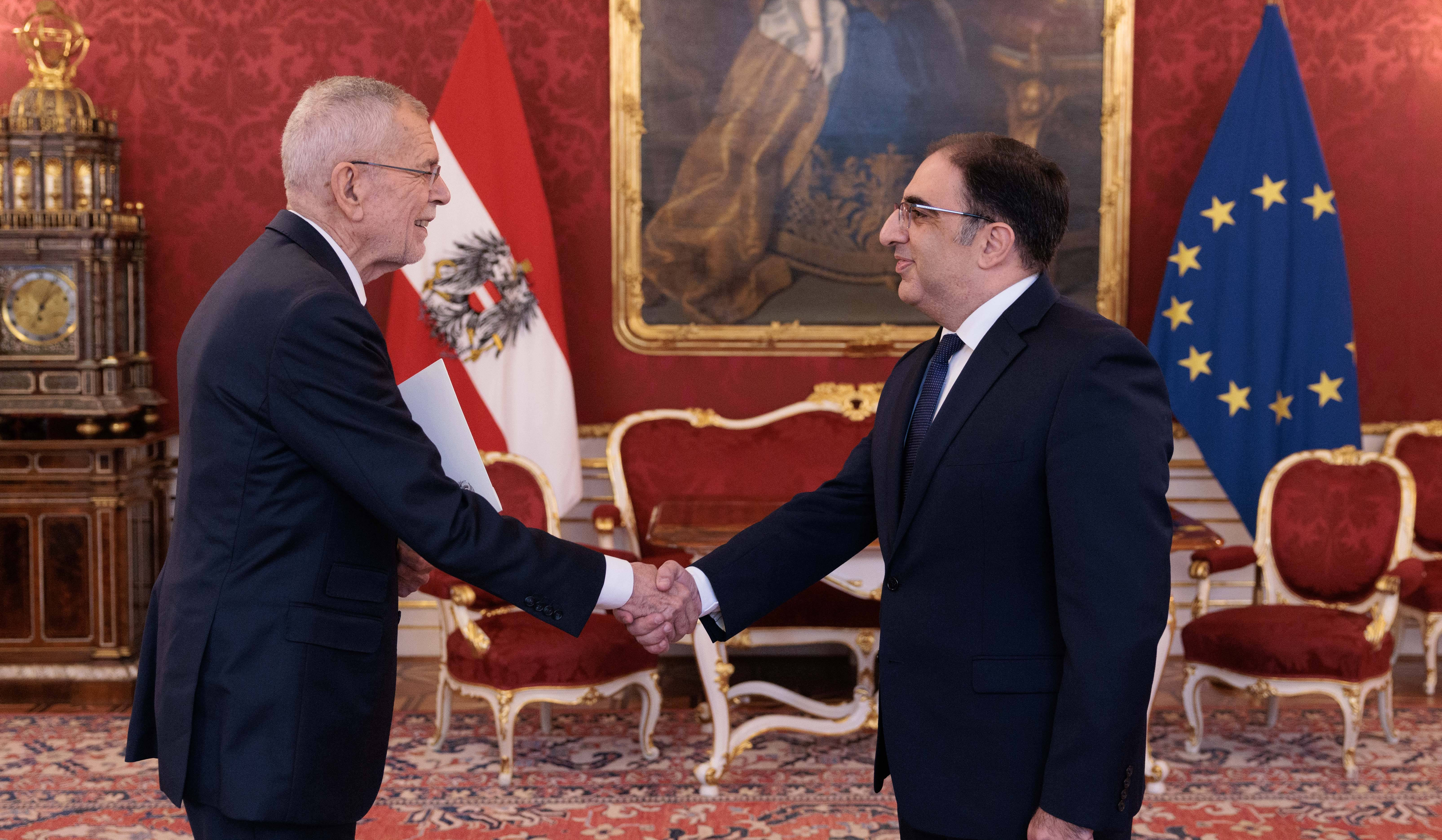 Ambassador of Armenia to Austria presented his credentials to the Federal President