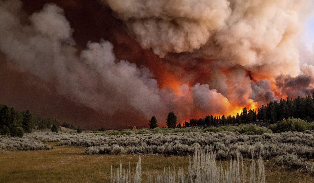 California fires remain unstable as dry, windy weather persists: authority