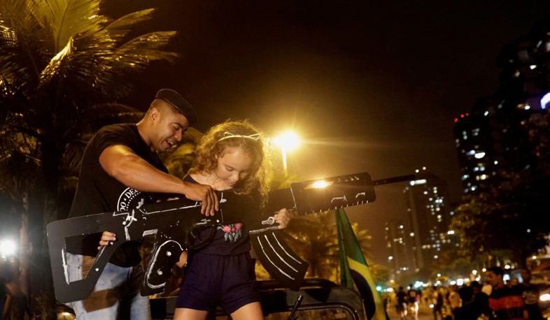 International news: Brazil loosens gun ownership laws