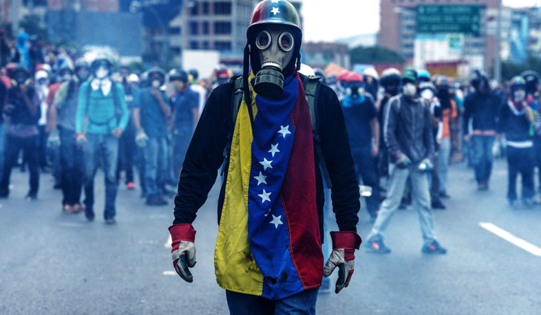 Situation in Venezuela remains tense