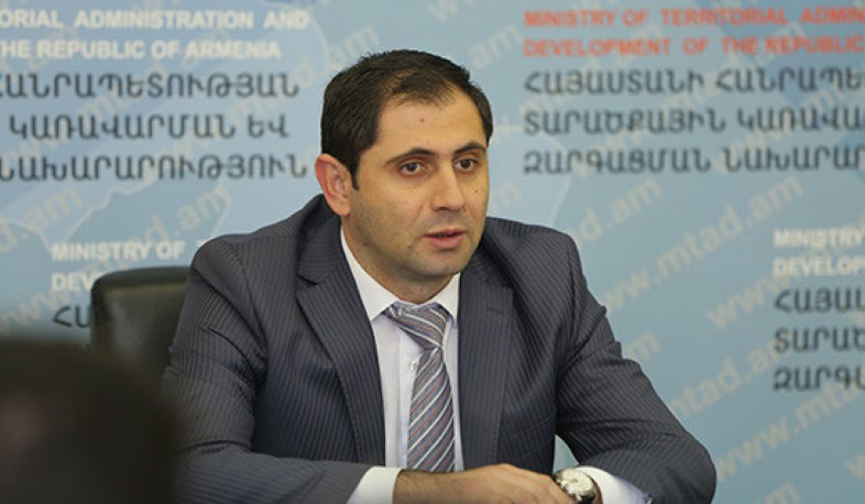 Minister Papikyan is not present at the Government session, he is self-isolated. The test result is negative