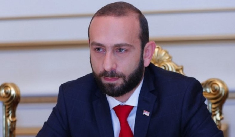 Ararat Mirzoyan delivered a message on the occasion of Constitution Day
