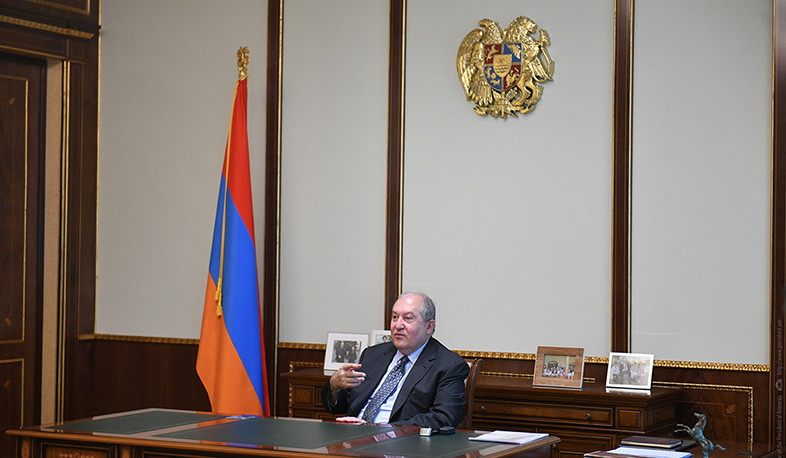 Armen Sargsyan expressed condolences to the President of Lebanon