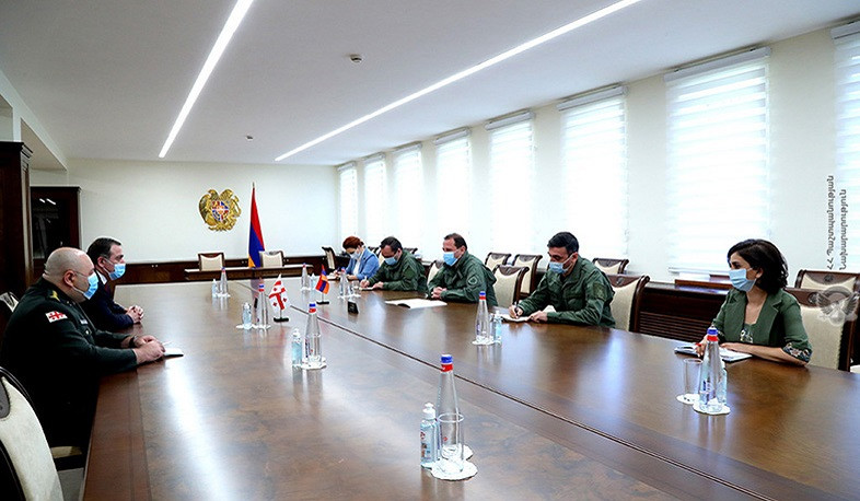 Դավիթ Տոնոյանն ընդունել է Վրաստանի դեսպանին