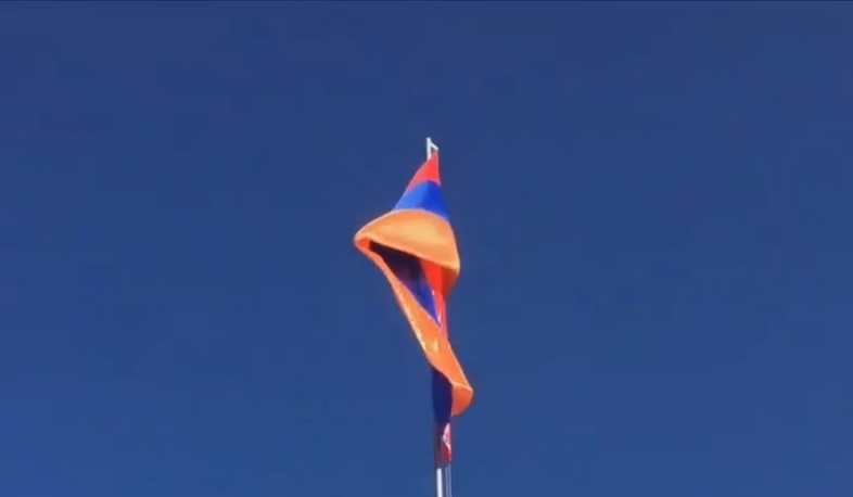 Ճակատեն համայնք տանող ճանապարհին բարձրացվել է Հայաստանում ամենաբարձր հայկական եռագույնը