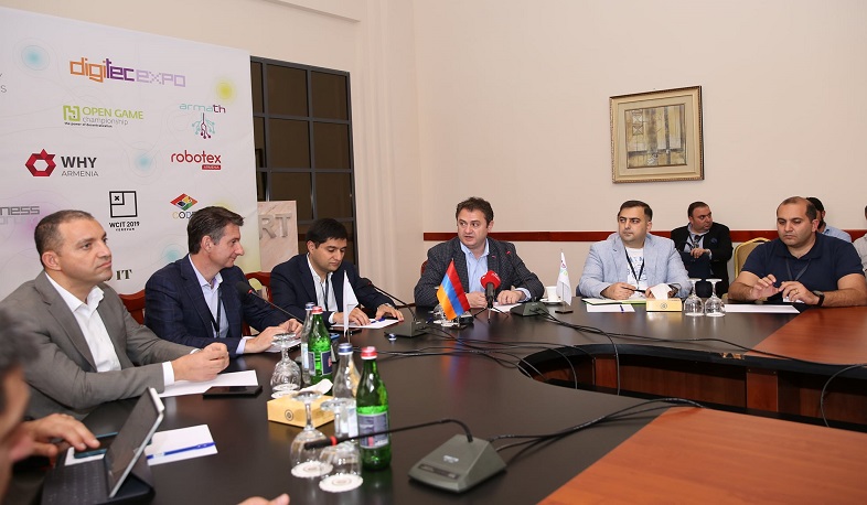 Մեկնարկել է «Հայաստանը՝ որպես արդի արդյունաբերական և գիտահեն պետություն» ֆորումը