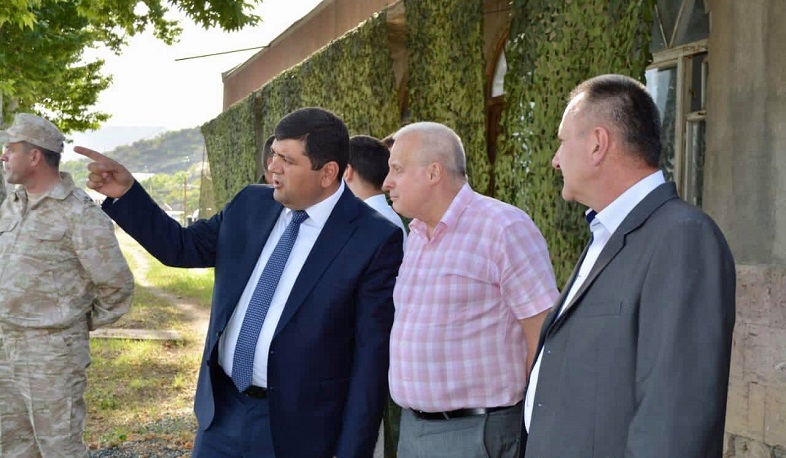 Rusiyanın Ermənistandakı səfiri Syunikə səfər etdi